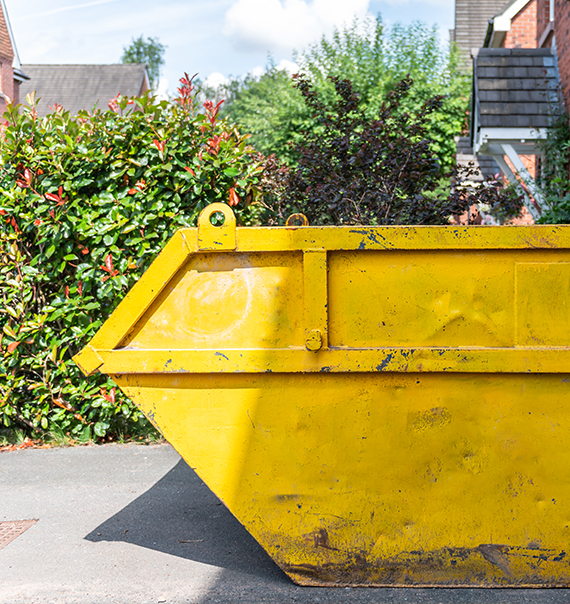 8 Yard Maxi Skip Hire Longsight Local Delivery